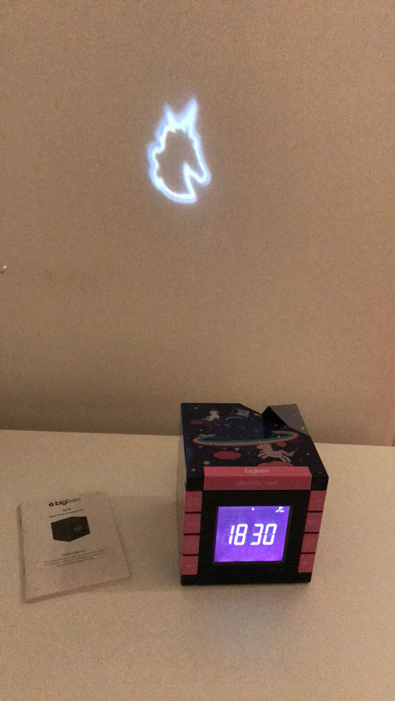 Radio r�veil unicorn 25 Les Pavillons-sous-Bois (93)