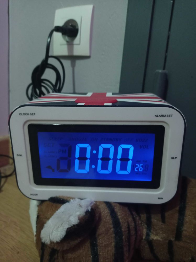 radio-r�veil Big Ben 18 Caen (14)