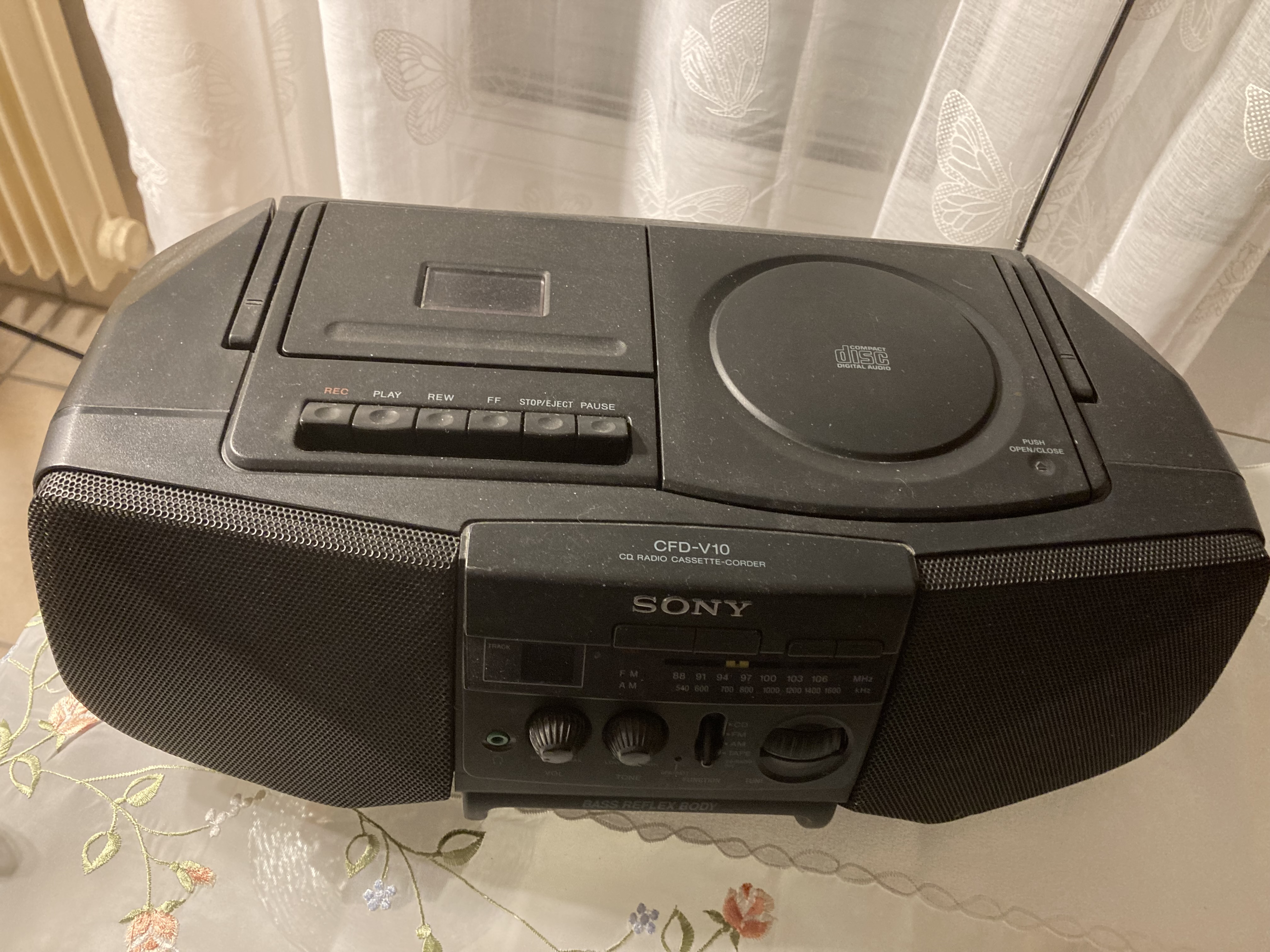 Radio CD K7 SONY 50 Reims (51)