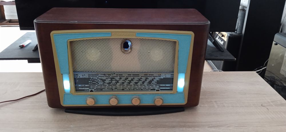 Radio TSF Vintage R�nov� - Bluetooth 150 Paris 18 (75)