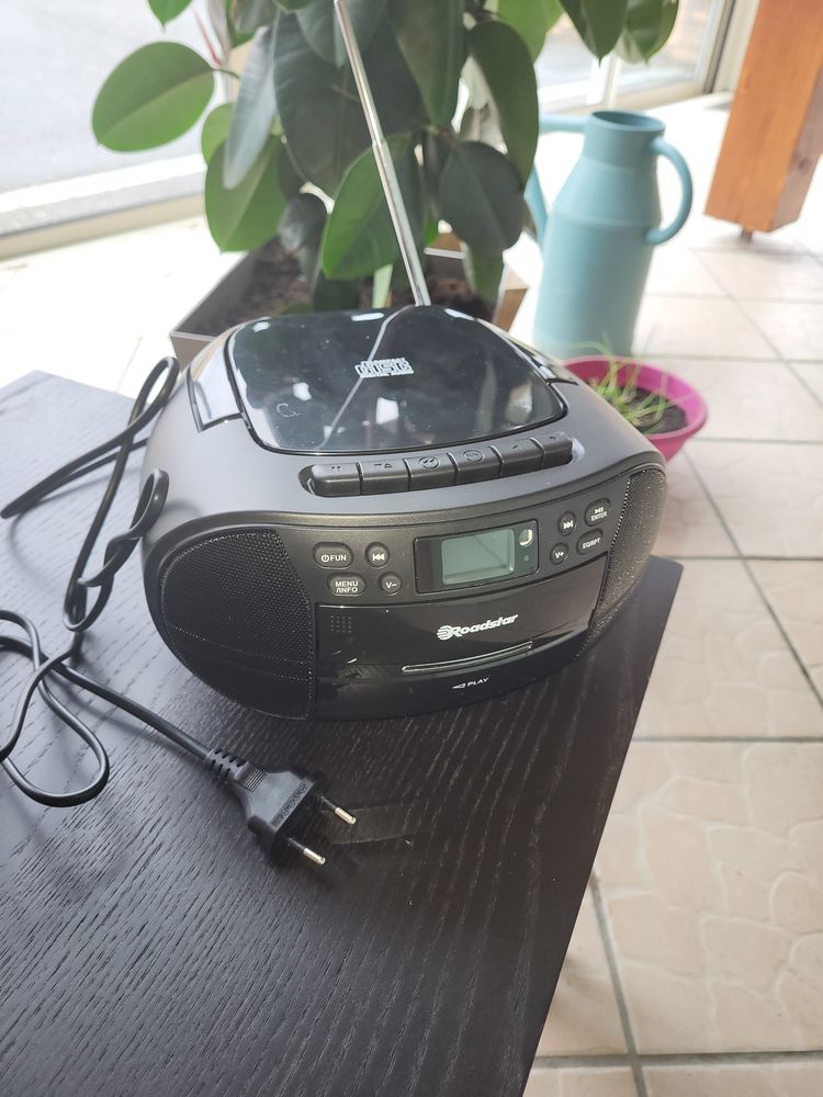 radio 50 Saint-Denis-l�s-Bourg (01)