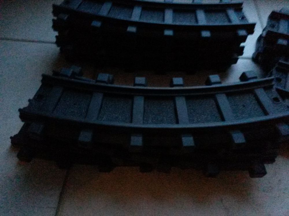 18 rails courbes PLAYMOBILE 80 Renneval (02)