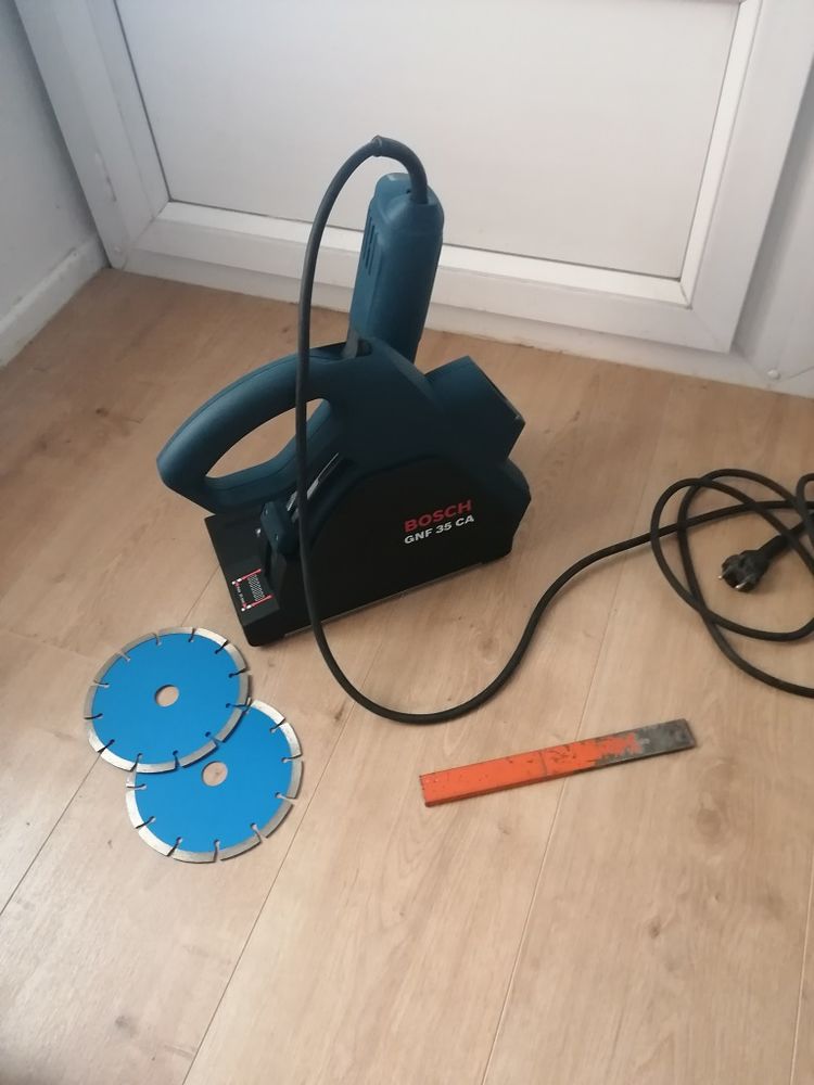 Rainureuse Bosch pro double lame / Livraison 20 Lyon 4 (69)