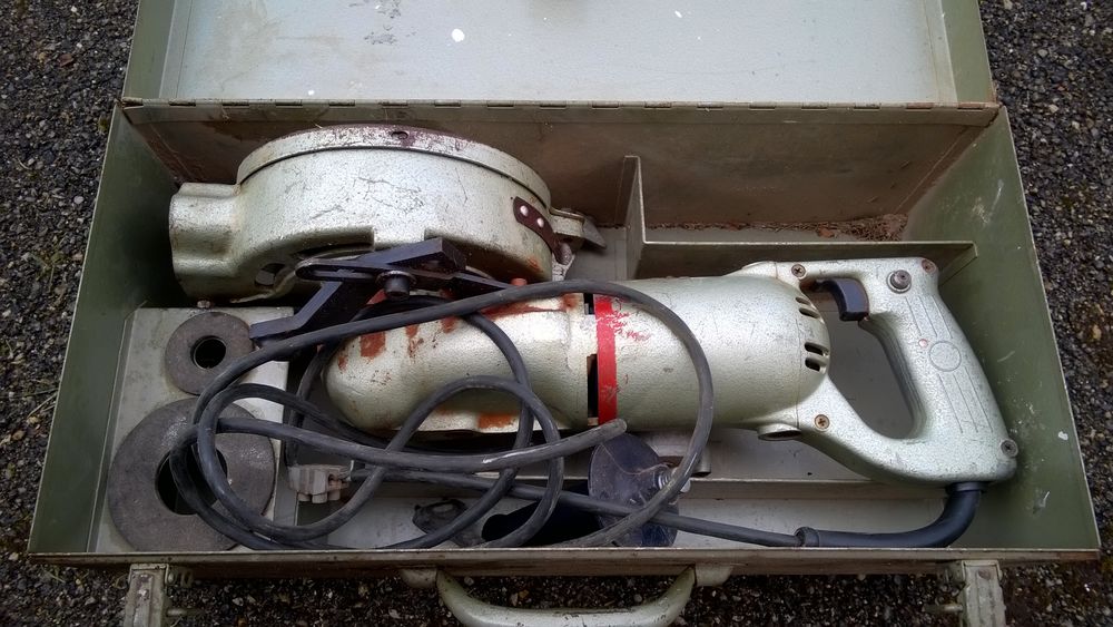 Rainureuse 35 Digne-les-Bains (04)