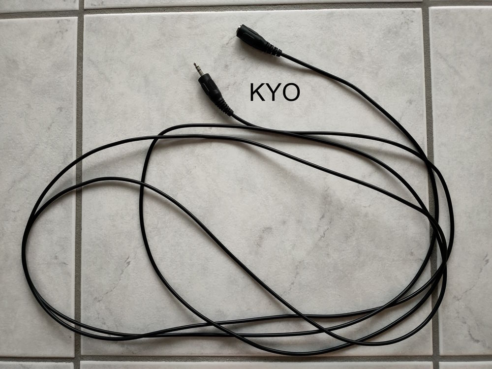 Rallonge audio, prise Jack 3,5 mm st�r�o, c�ble noir 9 Foncine-le-Haut (39)