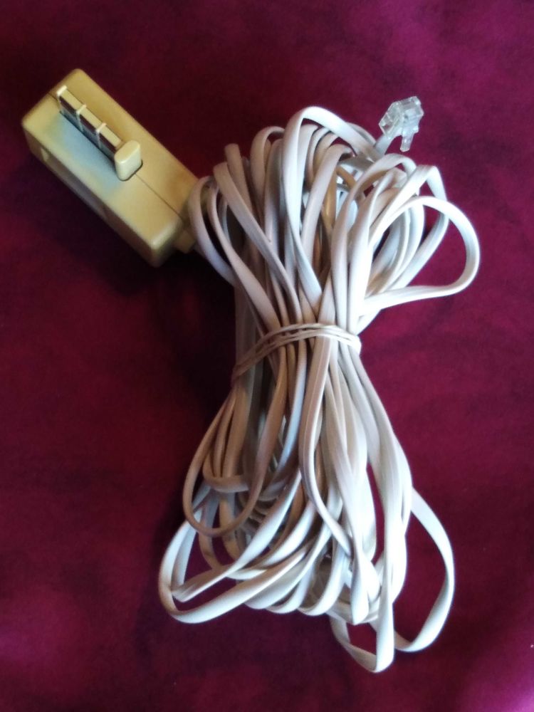 Rallonge t�l�phonique RJ11 avec prise gigogne longueur 10 m�tres 5 Avermes (03)