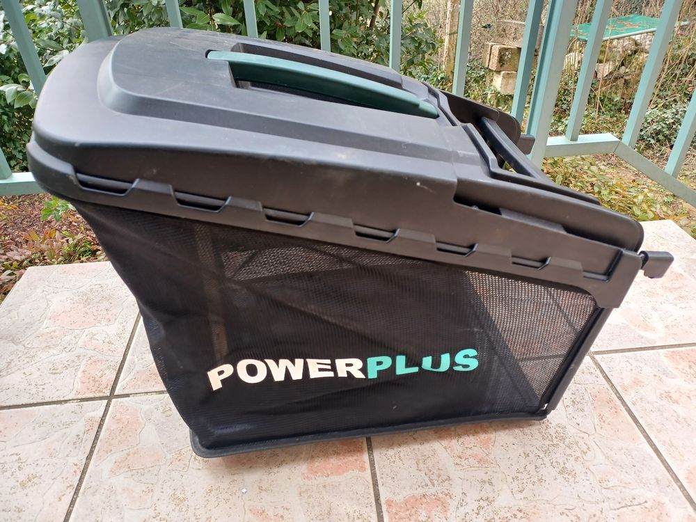 Bac de ramassage de tondeuse Powerplus 30 Montigny-Lencoup (77)