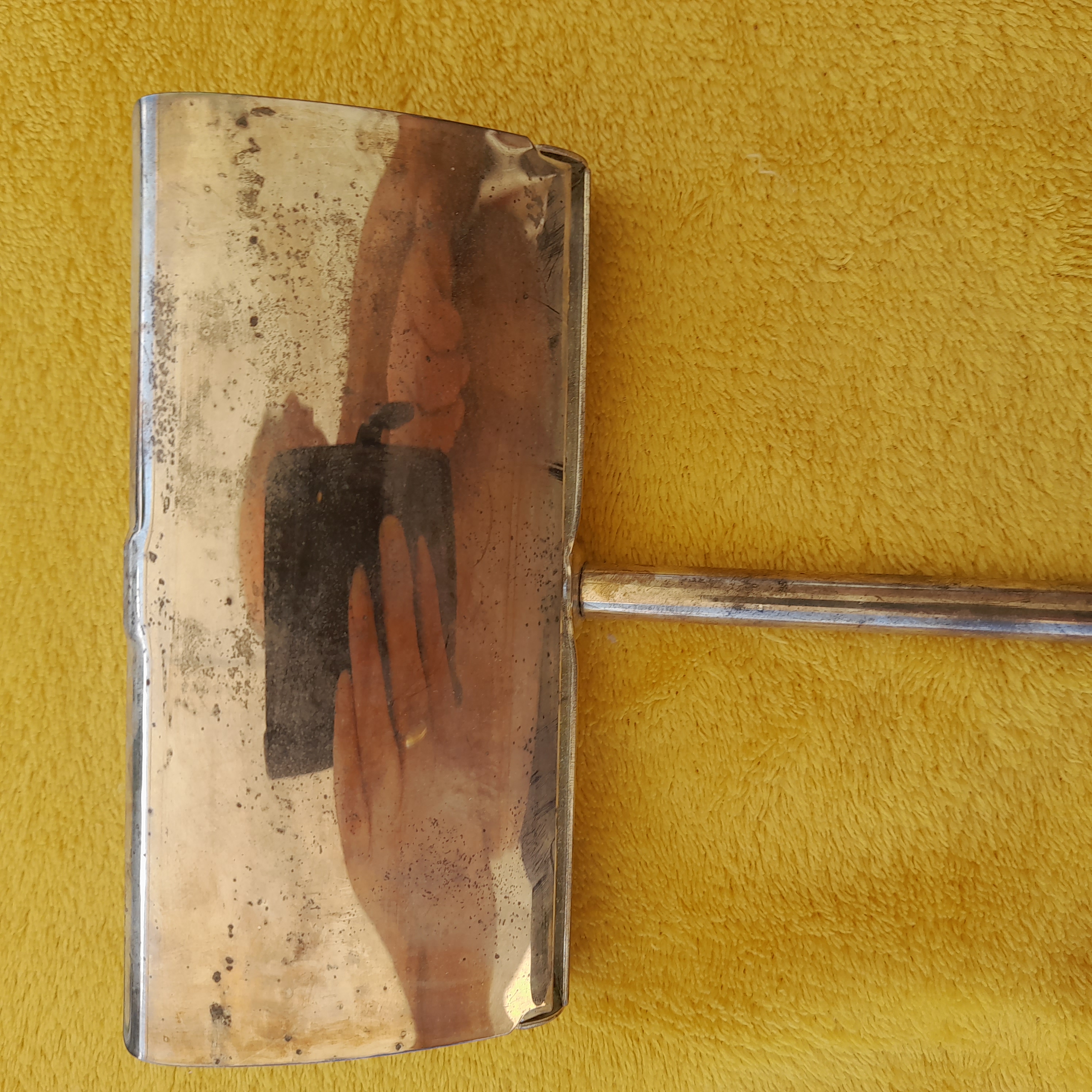 ramasse miette vintage
2 Guitini�res (17)