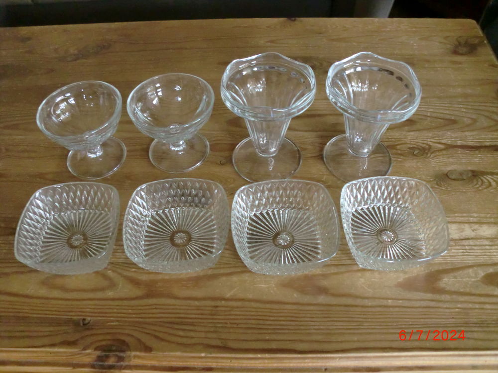 ramequins et coupes pour salade de fruits ou glace 2 Merville (59)