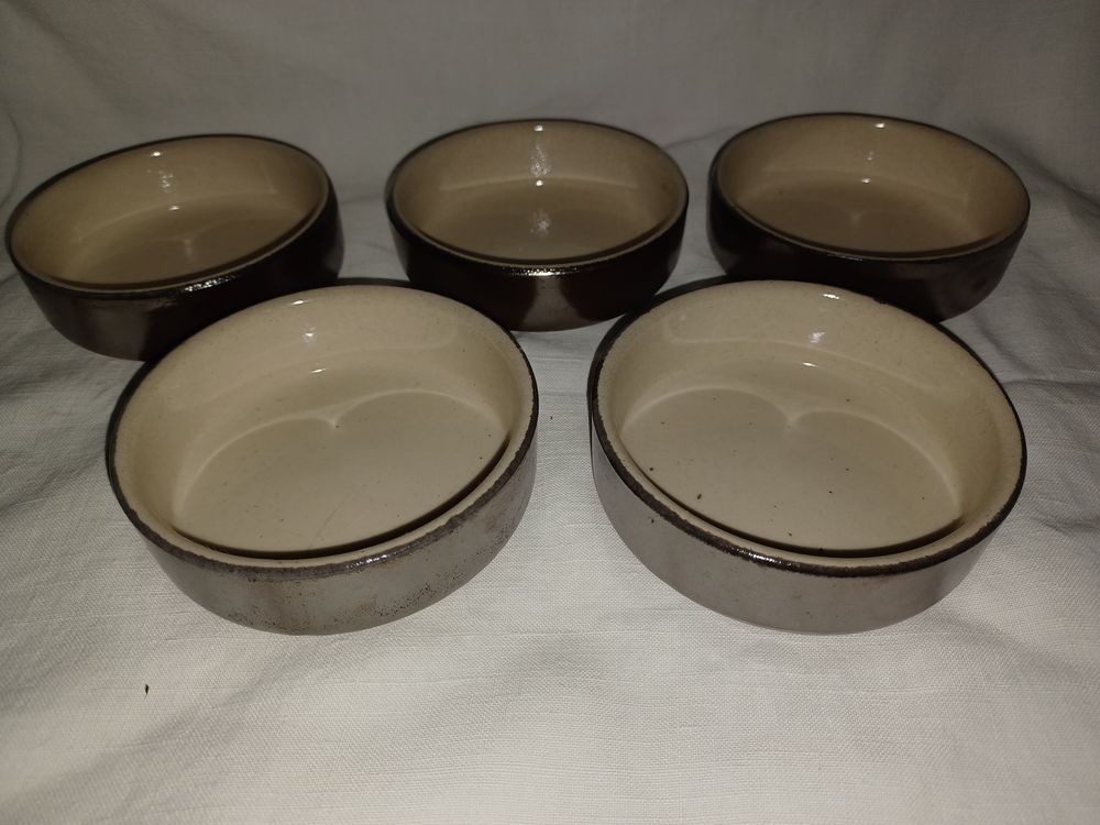 5 Ramequins nacr�s en gr�s 4 Montigny-Lencoup (77)