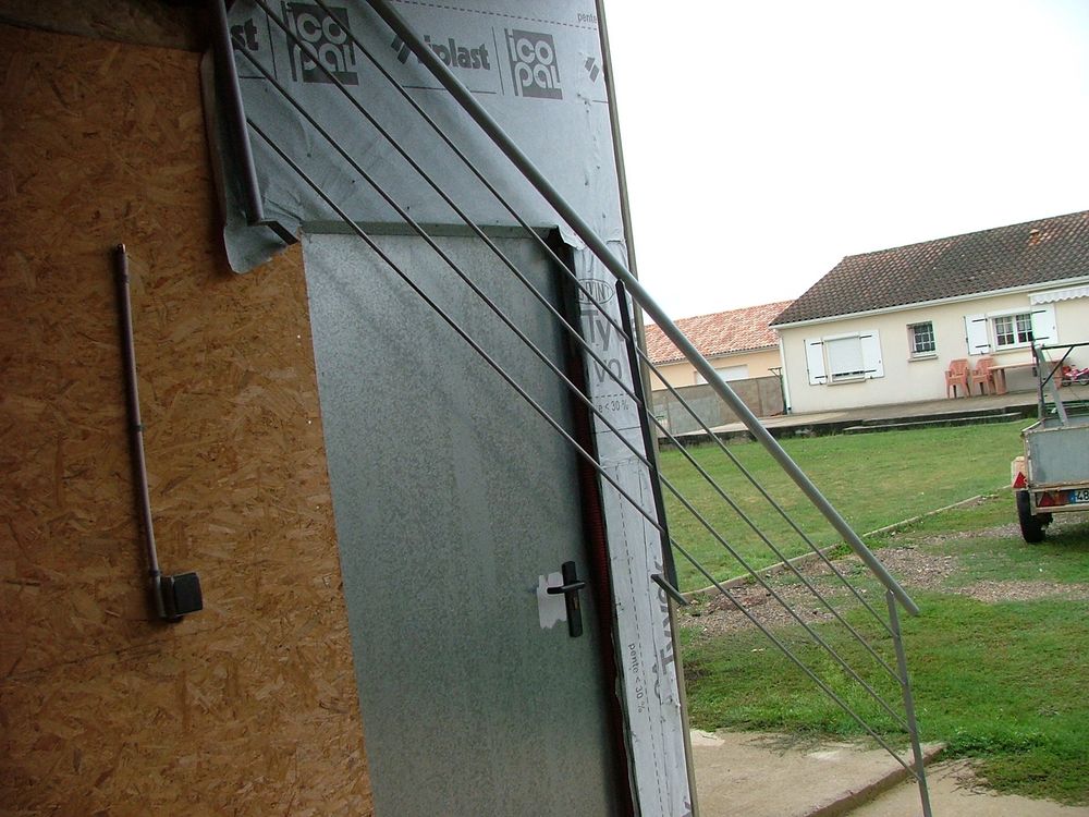 rampe d'escalier 100 Cenon-sur-Vienne (86)