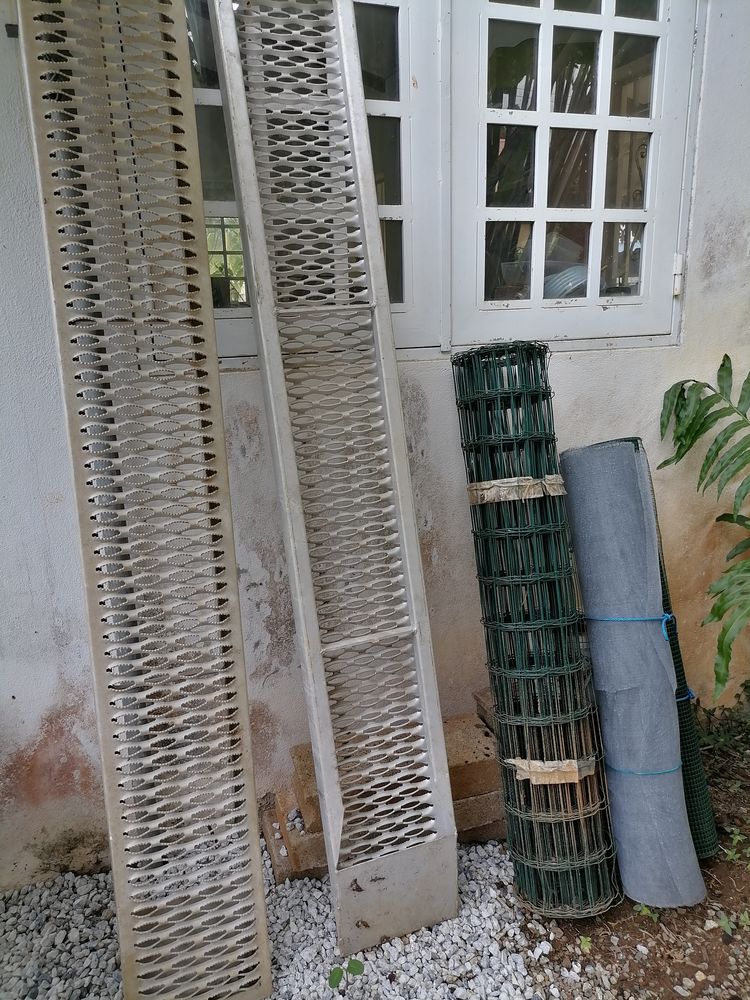 2 rampes d'acc�s, fonte aluminium 200 Remire-Montjoly (97)