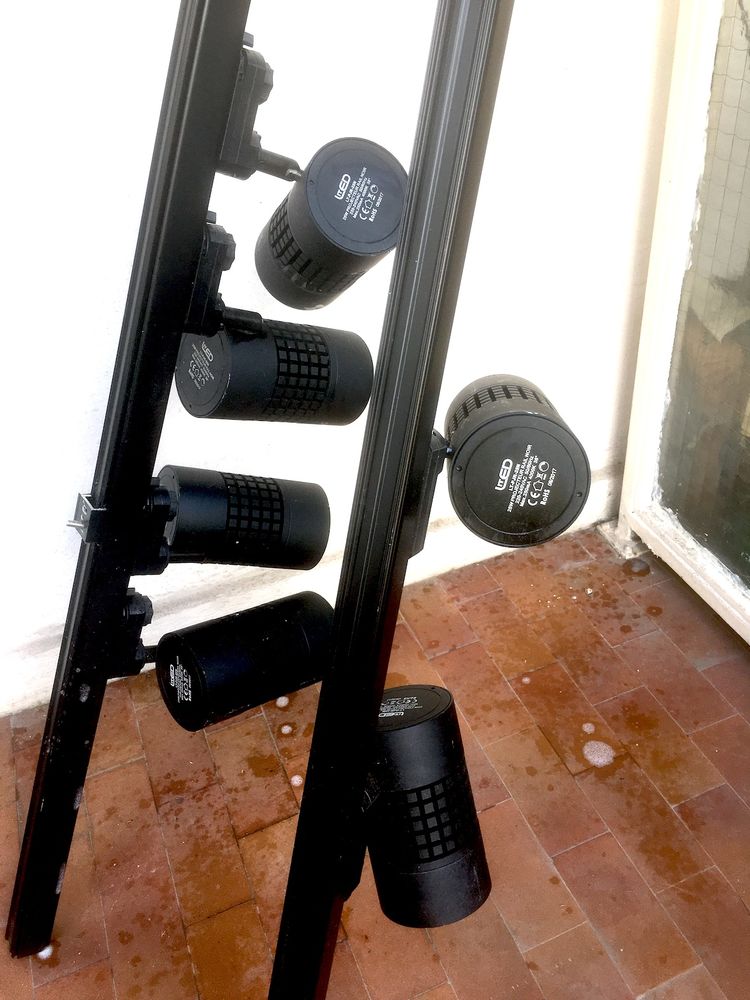 3 rampes lumi�re 200 Paris 10 (75)