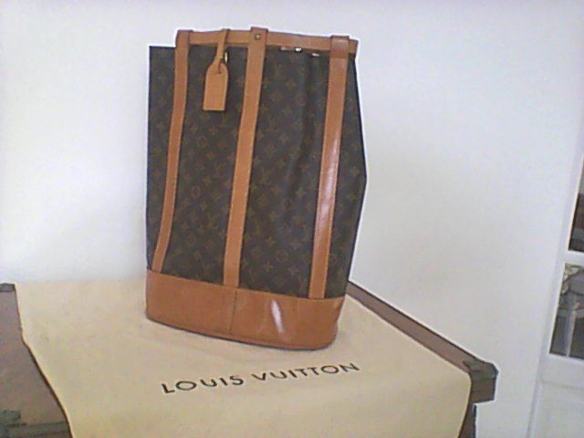 SAC DE RANDONNEES MONOGRAM L. VUITTON 1350 Savigny-sur-Orge (91)