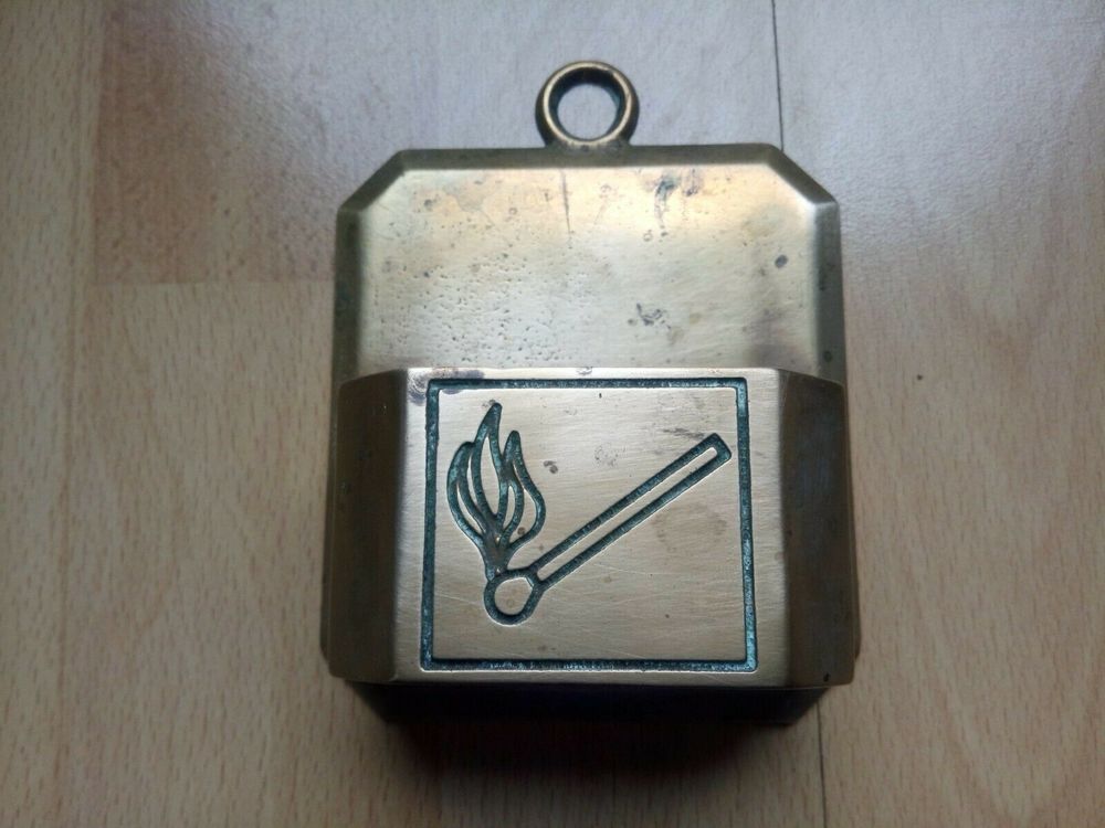 Range-allumettes ancien en laiton 15 Jussey (70)