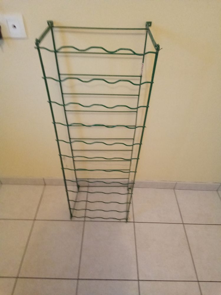 Range bouteilles 5 Vitr� (35)