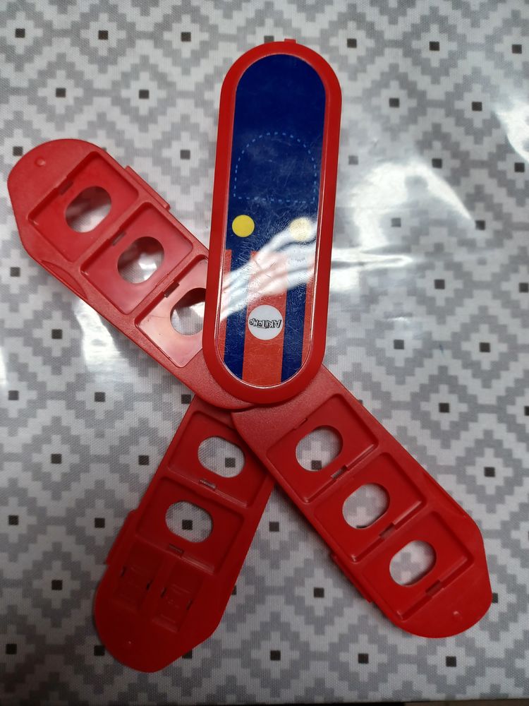 Range carte Nintendo 5 H�ricourt-en-Caux (76)