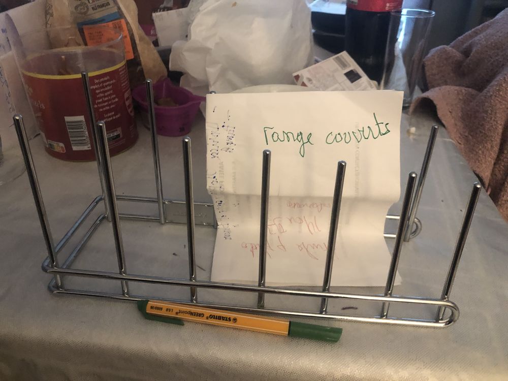 Range couvert 5 Saint-Maur-des-Foss�s (94)