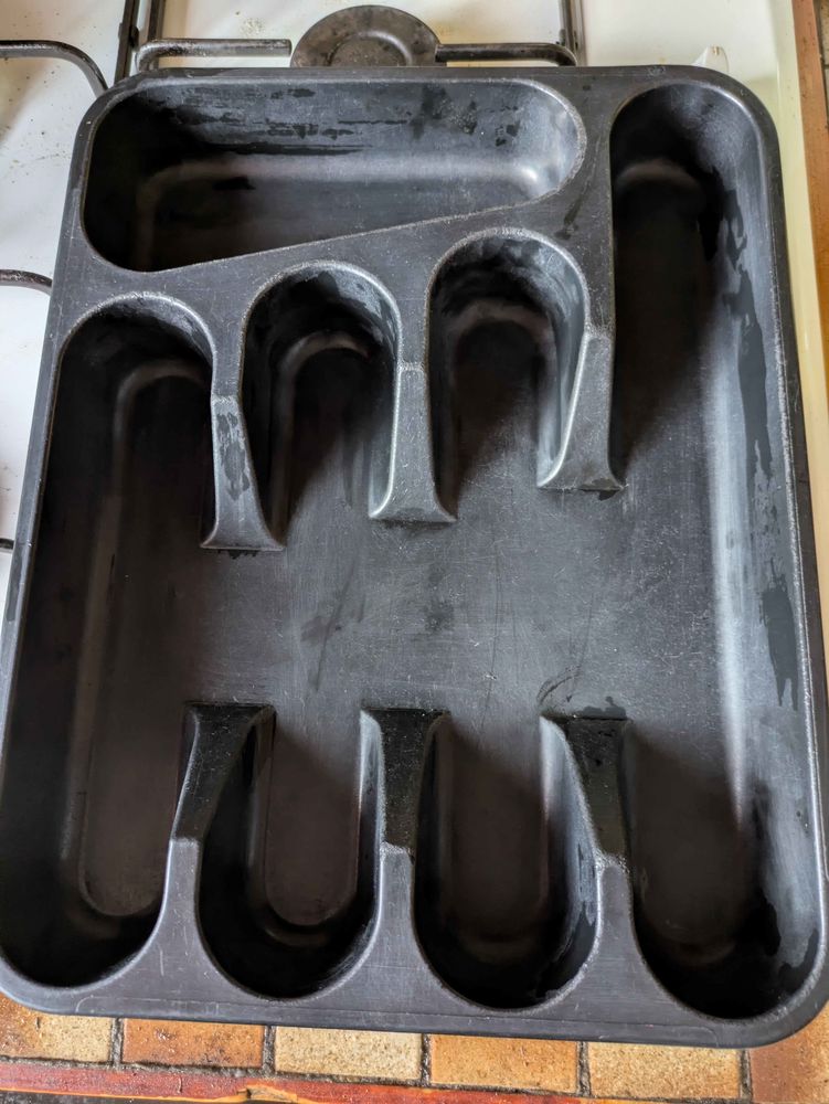 Range couverts Noir 2 Seclin (59)