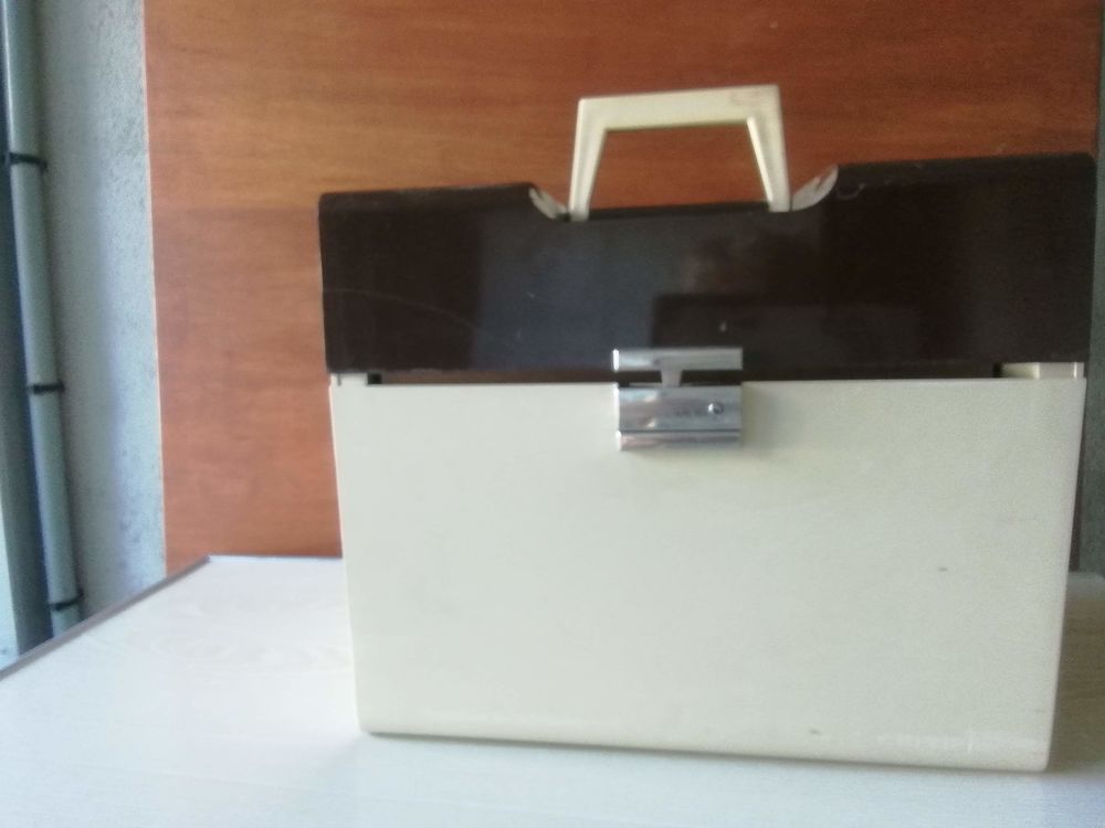 RANGE DOCUMENT EN METAL 5 Montpellier (34)