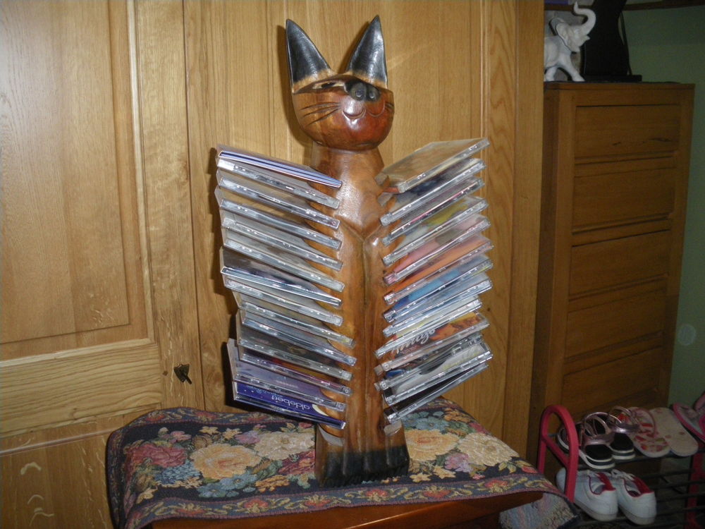 range cd en forme de chat 12 Cal�s (46)