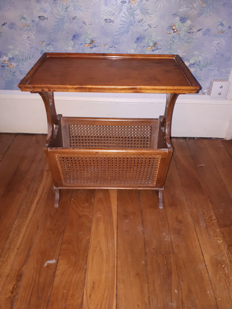 Range revue en bois 8 Paris 15 (75)