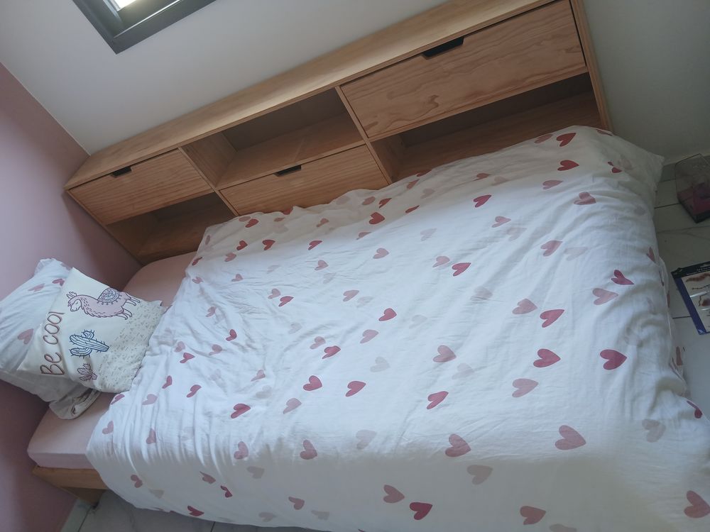 Lit+ rangement +matelas 140 Saint-F�liu-d'Avall (66)