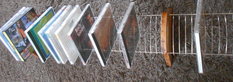 RANGEMENT POUR CD (136)
10 Vend�me (41)