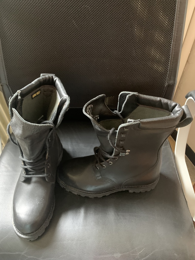 Rangers Noir 30 La Seyne-sur-Mer (83)