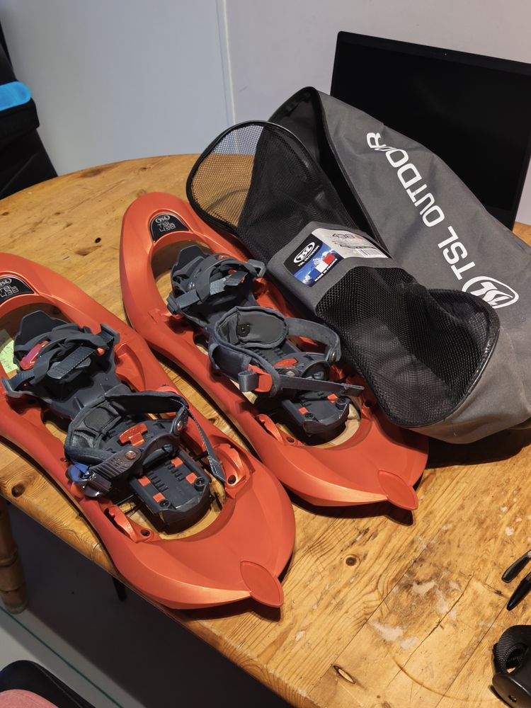 RAQUETTE A NEIGE TSL OUTDOOR 438 UP&DOWN  GRIPS ORANGE , 100 N�mes (30)