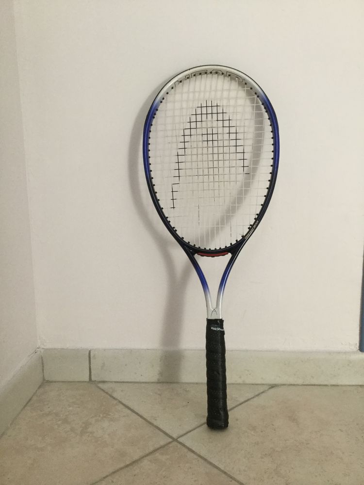 Raquette de tennis HEAD + Housse 50 N�mes (30)
