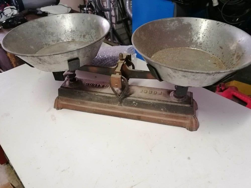 Rare balance ancienne primeur 70� envoie possible 70 Sanxay (86)