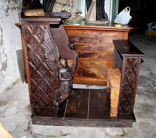 Rare banc n�ogothique avec acoudoirs sculpt�s 0 Chartres (28)