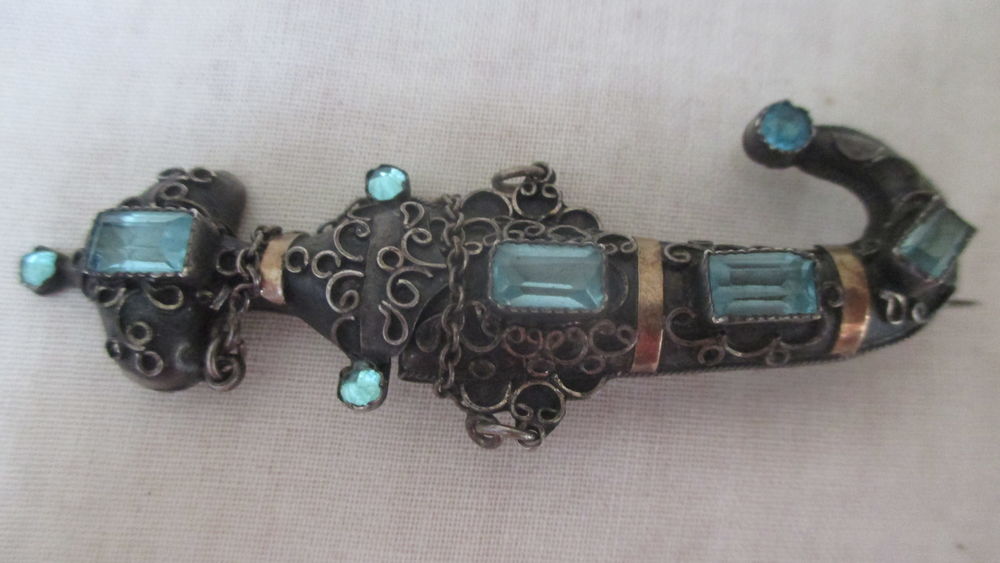 rare broche poignard. 320 Causse-et-Di�ge (12)