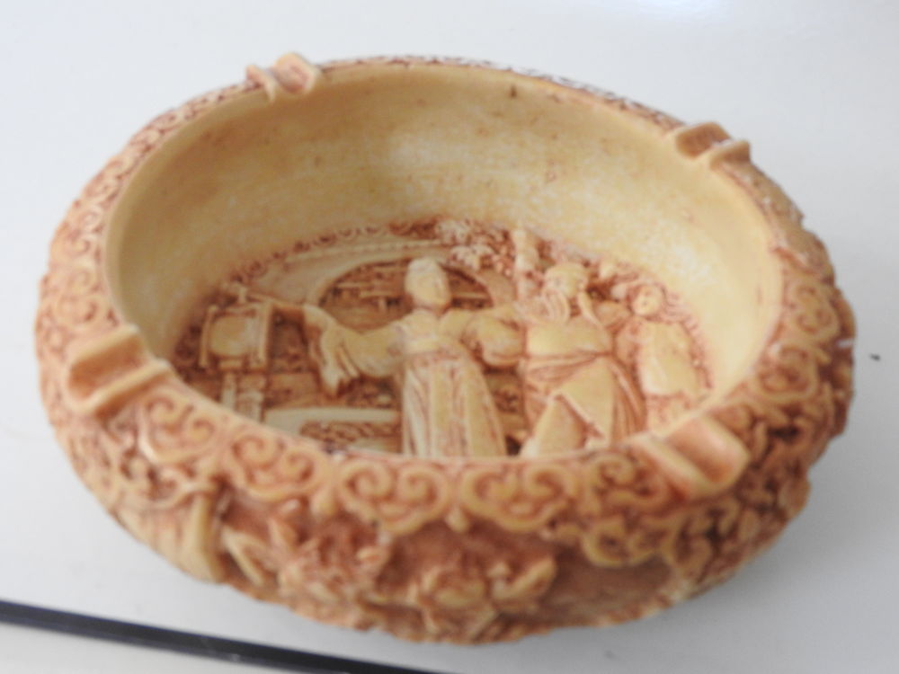 Rare cendrier 30 La Roche-sur-Yon (85)