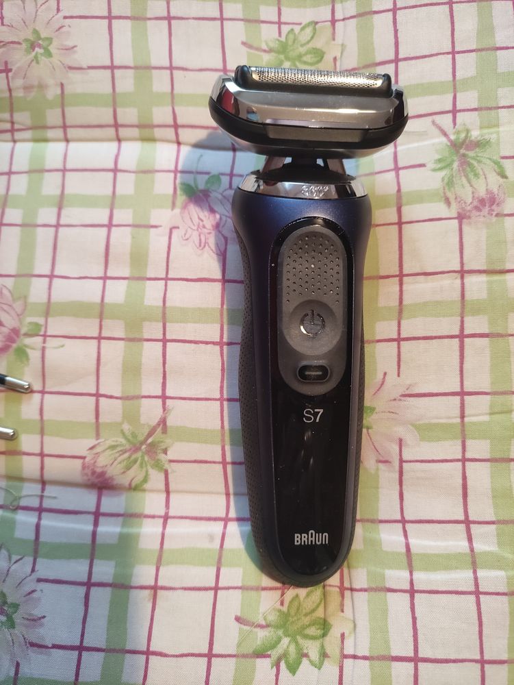 rasoir braun serie S 7 53 Armenti�res (59)