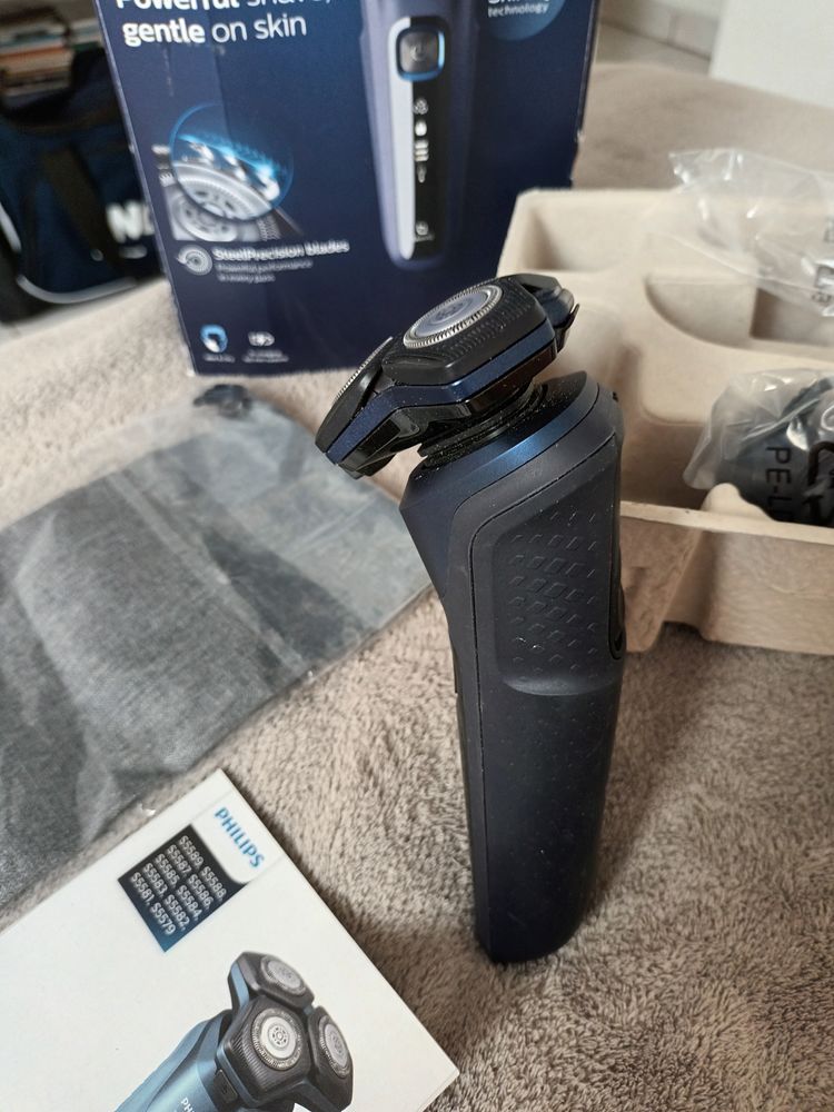 Rasoir �lectrique Philips 65 Carentoir (56)
