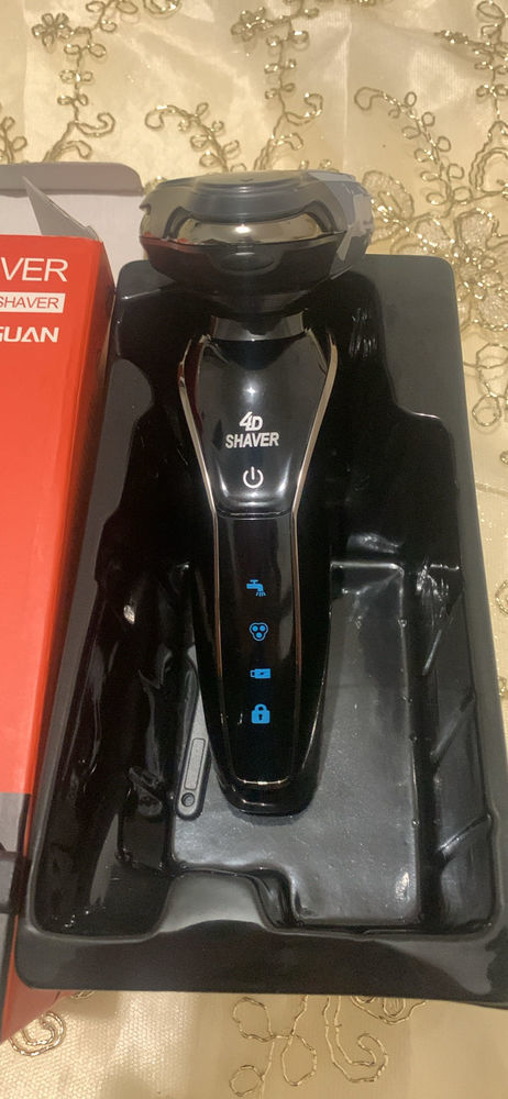 Rasoir �lectrique Rechargeable Miguan  4D  Etat neuf  avec  �tiquette 18 N�mes (30)