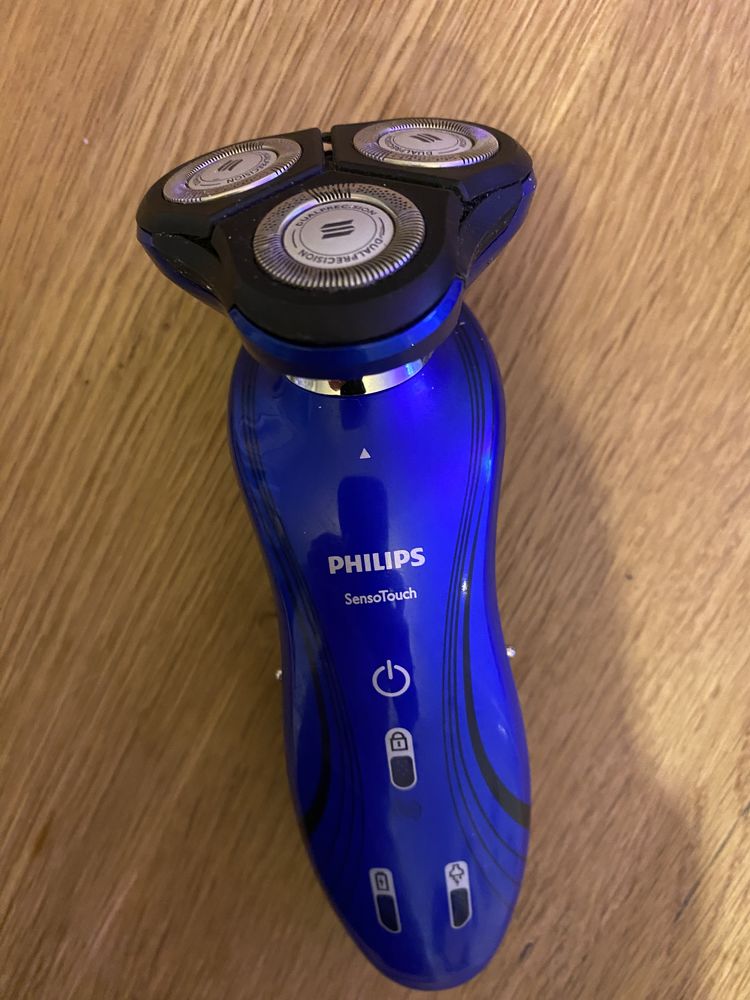 Rasoir Philips SensoTouch 35 Les Couets (44)