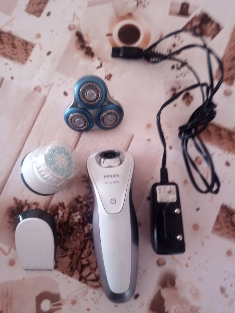 Rasoir Philips  s�rie 7000 0 Paris 19 (75)