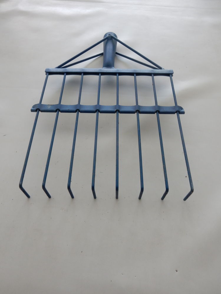 RATEAU A HAIE 10 Saint-Doulchard (18)