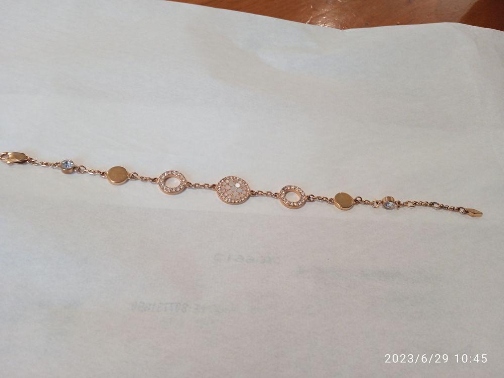 ravissante parure :r�gion �vry 91 100 �vry (91)