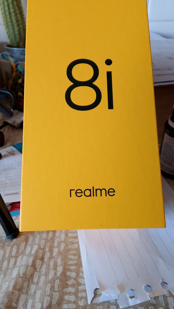 REALME 8 I , double SIM, 64 G 50 Le Coteau (42)