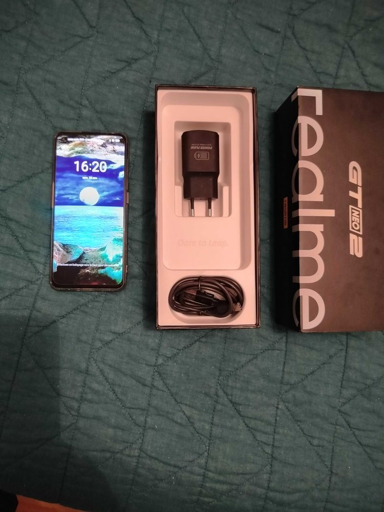 Realme GT N�o 2, 5G 149 Bretenoux (46)