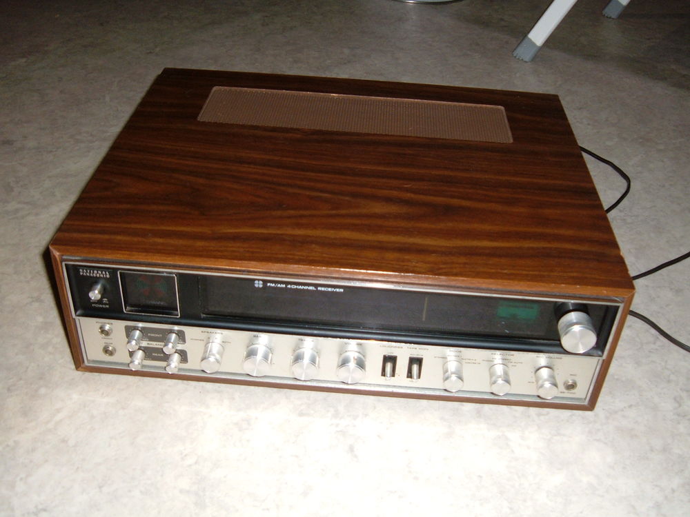 RECEIVER (quadrophoniques VINTAGE) 1970 249 Marckolsheim (67)
