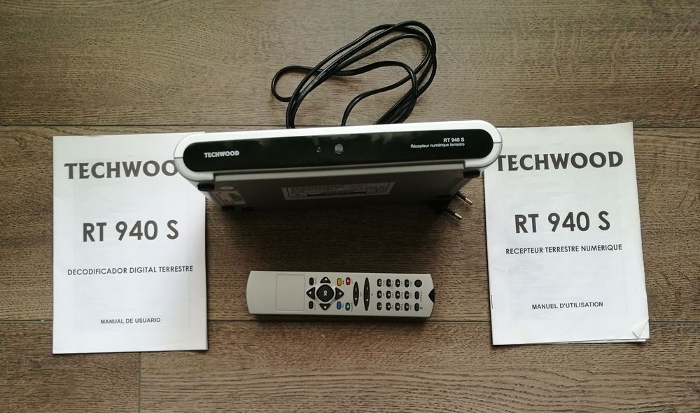 R�cepteur Num�rique terrestre Techwood RT940S Neuf 30 Toulouse (31)