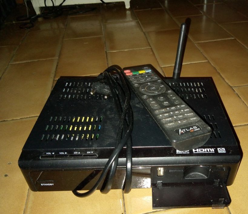 R�cepteur satellite Atlas HD 200S 20 Beauchamp (95)