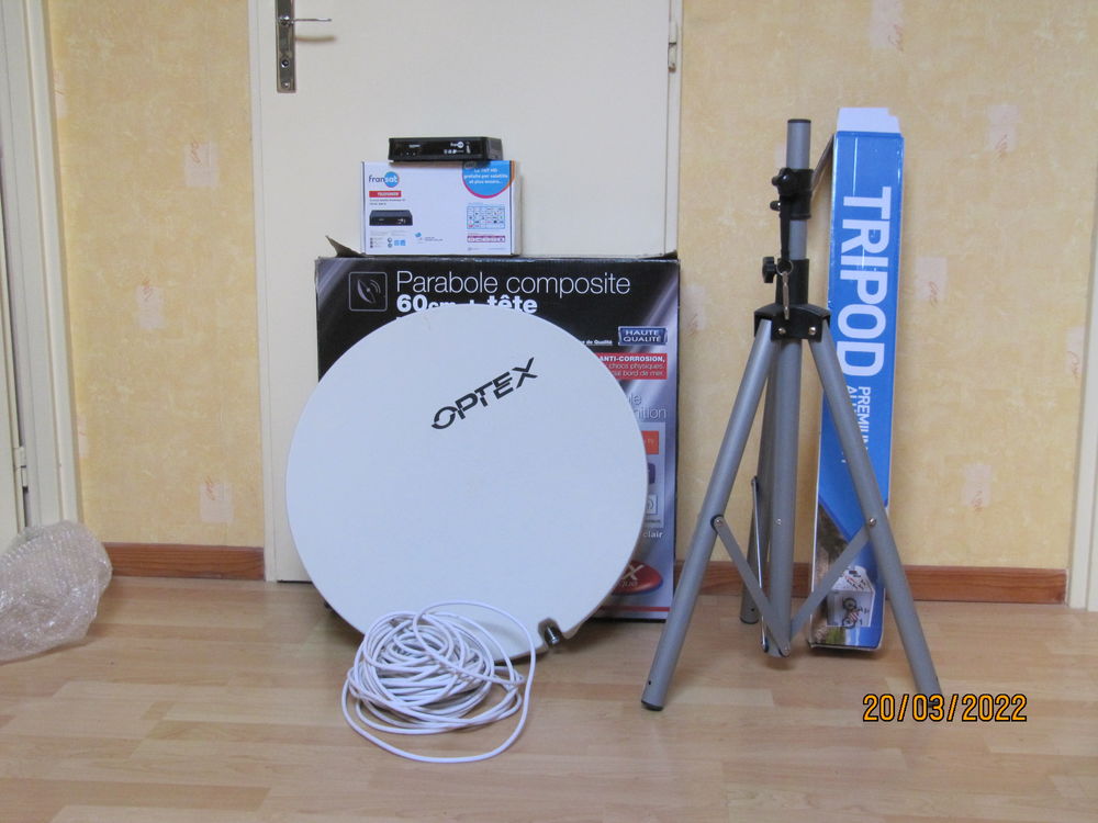 kit r�c�ption satellite TNT HD 100 Villeneuve-d'Ascq (59)