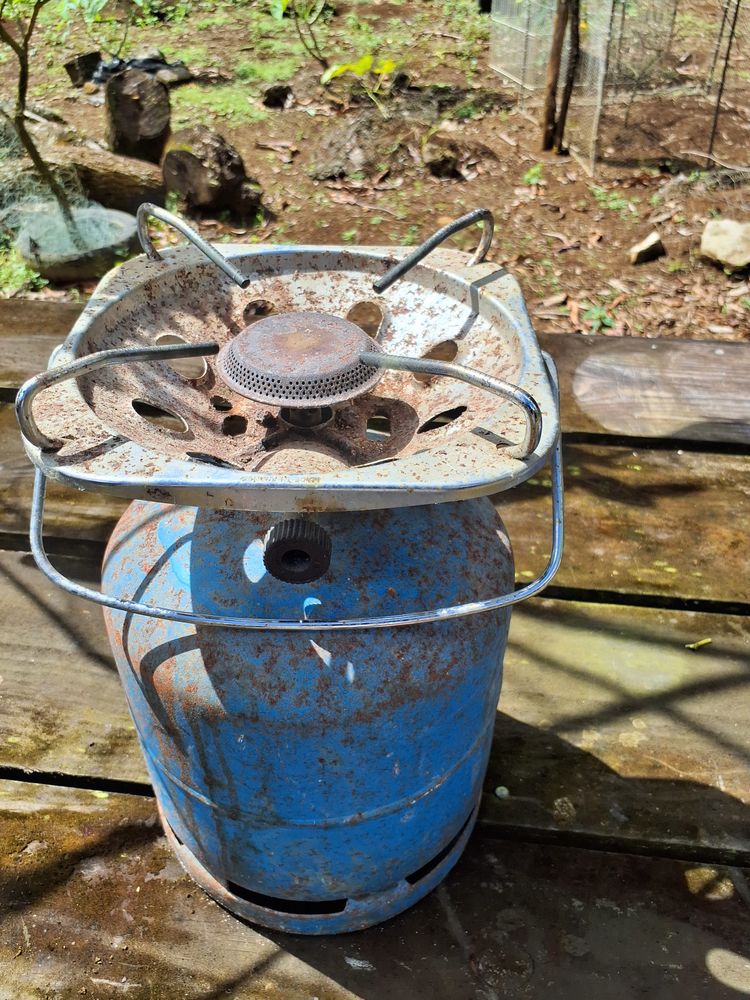 R�chaud de camping 75 Baie-Mahault (97)