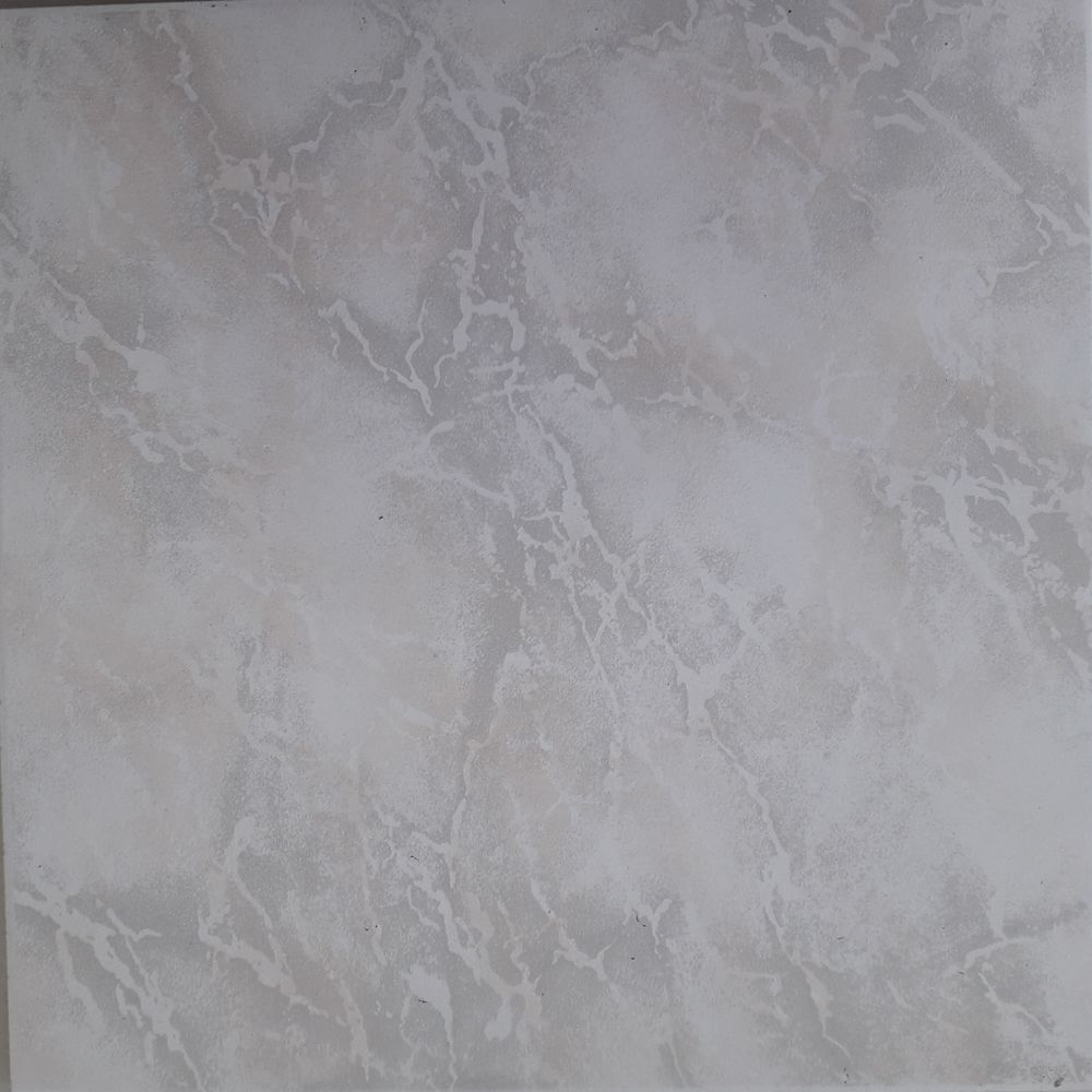 Recherche carrelage cuisine made Italy 32,5*32,5 de 1993. 0 Maurepas (78)